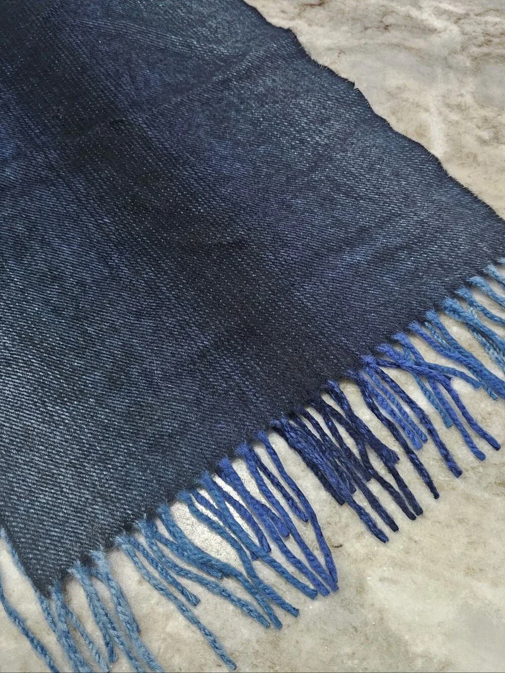 100% Cashmere Blue Men's Scarf - Made in Scotland